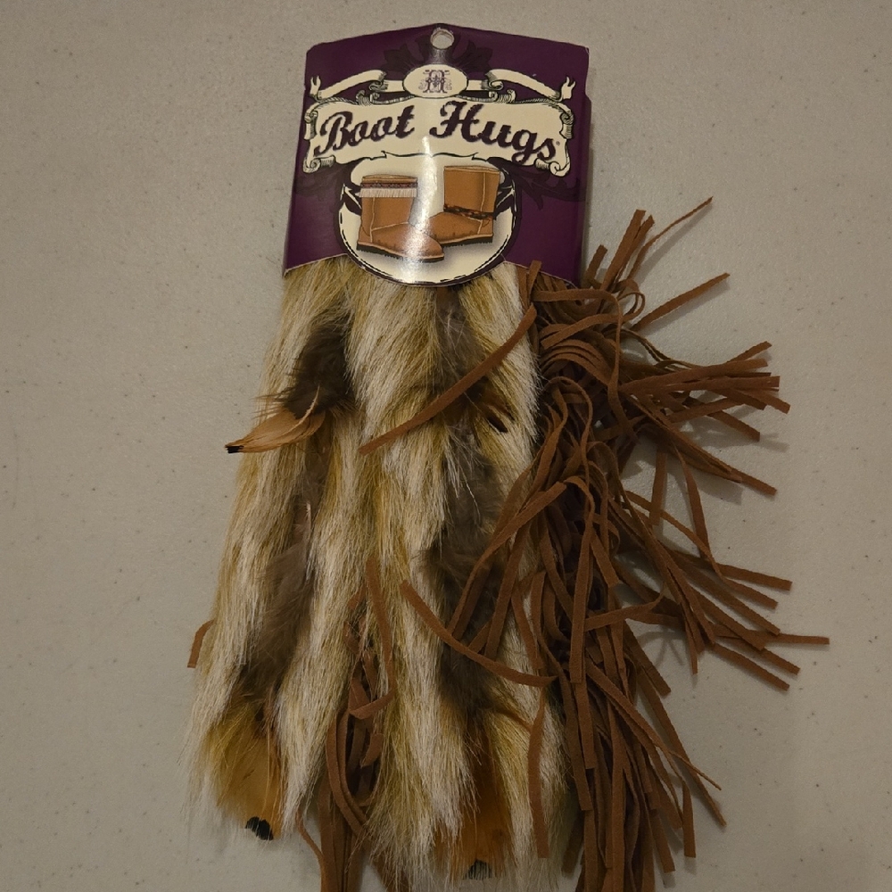 Boot Hugs Faux Fur and Fringe Accessory